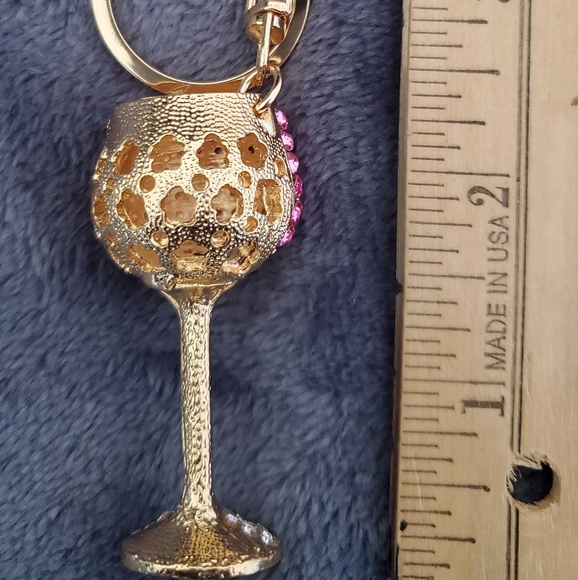 🍷🍷PINK KEY OR PURSE CHAIN BLING - Picture 5 of 8